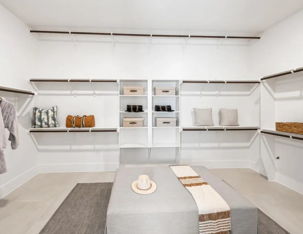 $800 Per Night Cypress TX Property