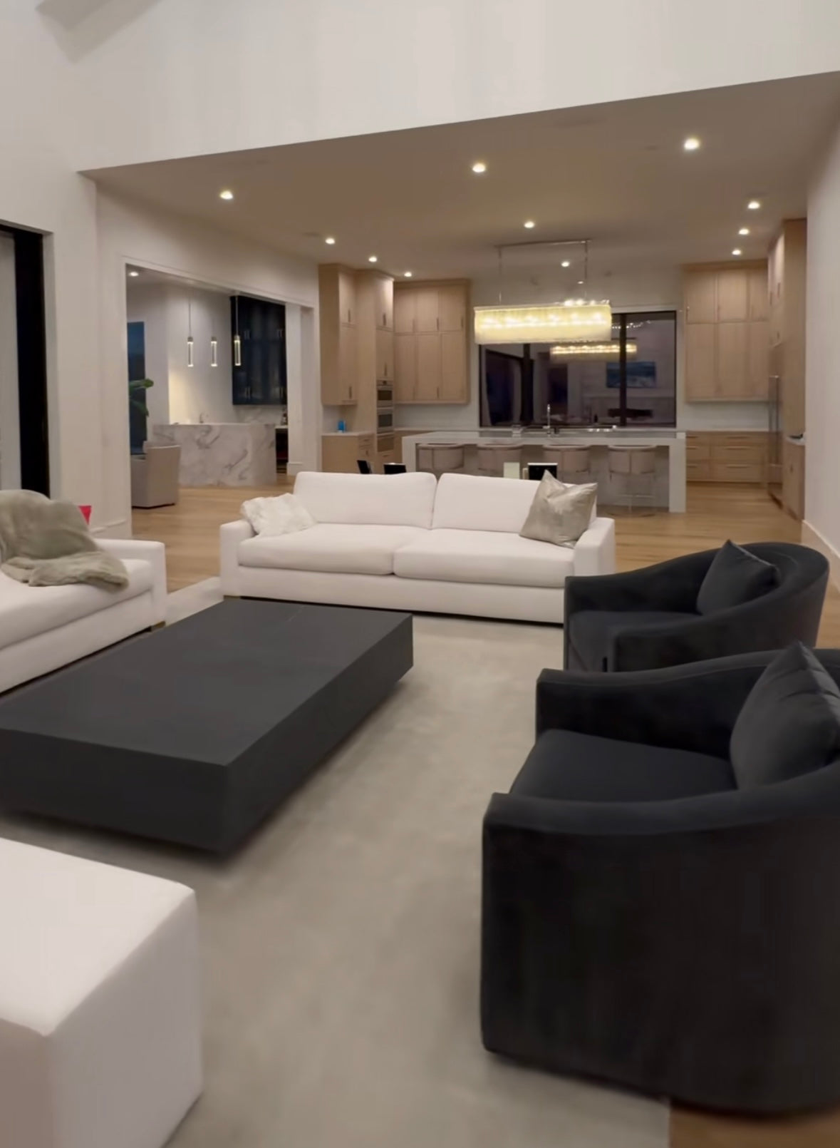 $700 Per Night Houston TX Property